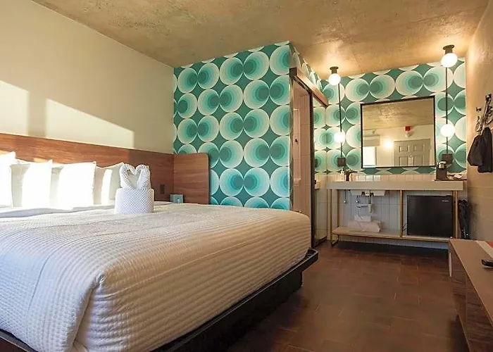 The Alice Hotel 2*